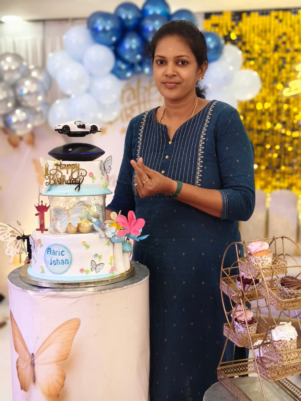 Elegant custom cake by Sri Bakes